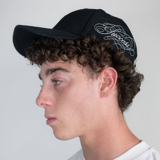 dark cap
